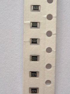 Резистор SMD 0805 22 kOm &plusmn;5% (РЗ0105) РЗ0105 фото