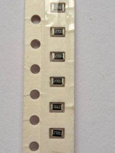 Резистор SMD 0805 270 Om &plusmn;5% (РЗ0059) РЗ0059 фото