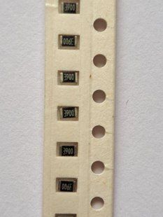 Резистор SMD 0805 390 Om &plusmn;5% (РЗ0063) РЗ0063 фото