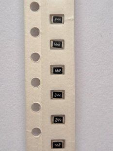 Резистор SMD 0805 240 kOm &plusmn;5% (РЗ0130) РЗ0130 фото