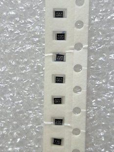 Резистор SMD 0805 22 Om &plusmn;5% (РЗ0033) РЗ0033 фото
