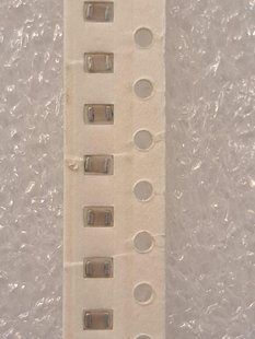 Конденсатор SMD (керамический) 30pF (типоразмер 0805) (КСМД15) КСМД15 фото