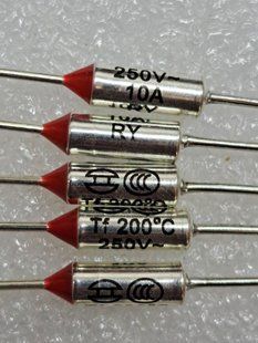 Термопредохранитель 10A 200C 250V ТЗП020 фото