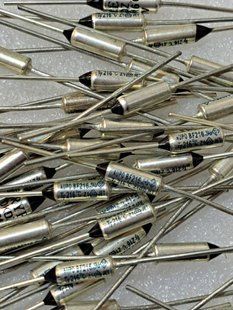Термопредохранитель 10A 216C 250V ТЗП022 фото