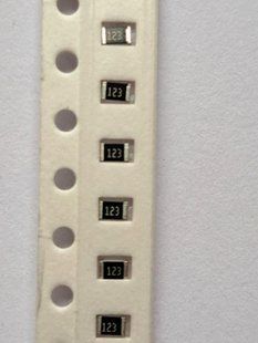 Резистор SMD 0805 12 kOm &plusmn;5% (РЗ0099) РЗ0099 фото