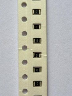 Резистор SMD 0805 0 Om &plusmn;5% (РЗ0001) РЗ0001 фото