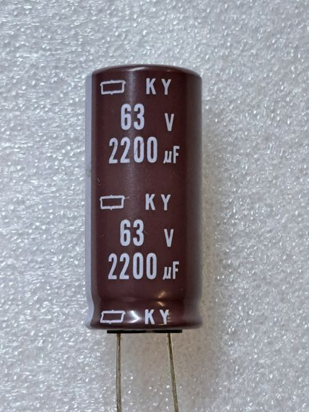 Конденсатор електролітичний 2200mkF 63V 105С Nippon Chemi-Con  Low ESR (18mm*40mm) (КЕ0273) КЕ0273 фото